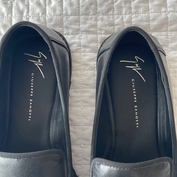 Giuseppe zanotti mens loafer